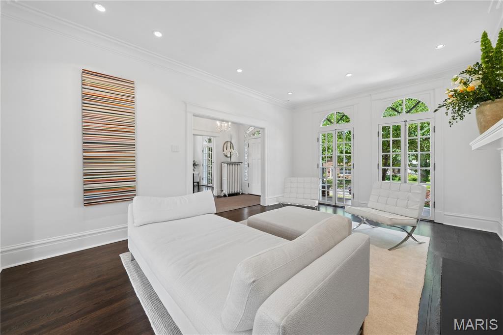Hillcrest - Residential