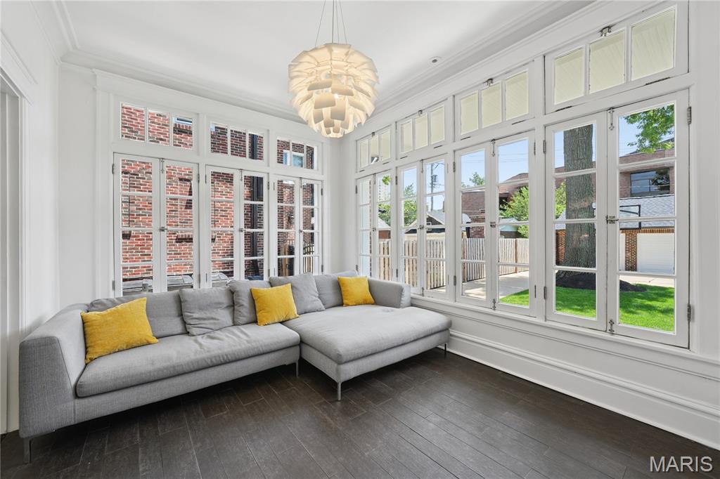Hillcrest - Residential