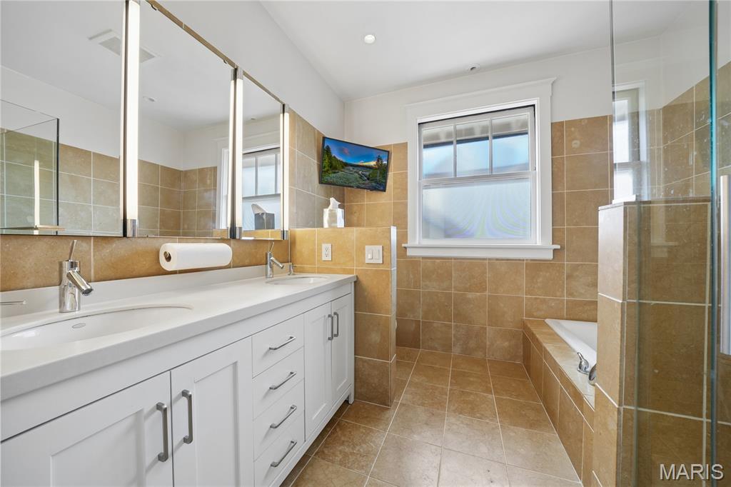 Hillcrest - Residential