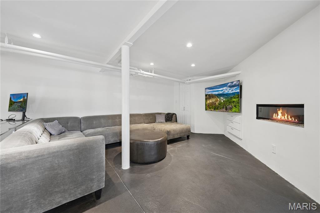Hillcrest - Residential