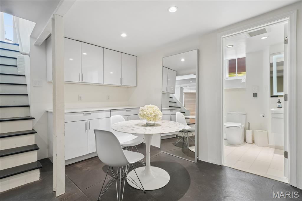 Hillcrest - Residential