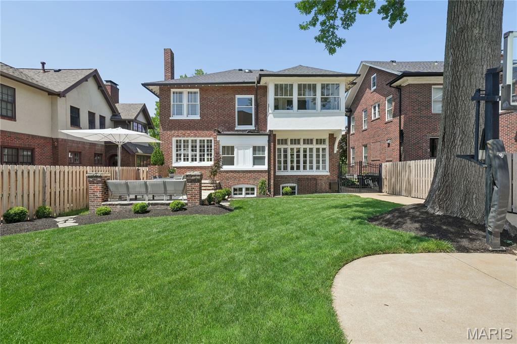 Hillcrest - Residential