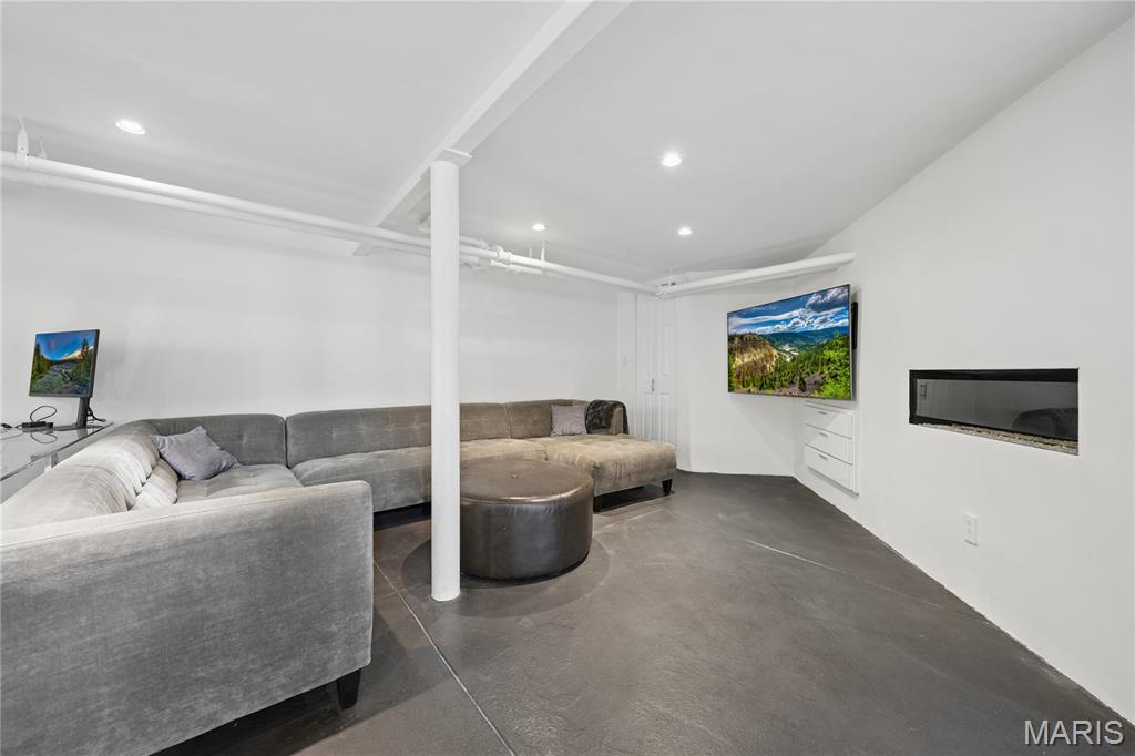 Hillcrest - Residential