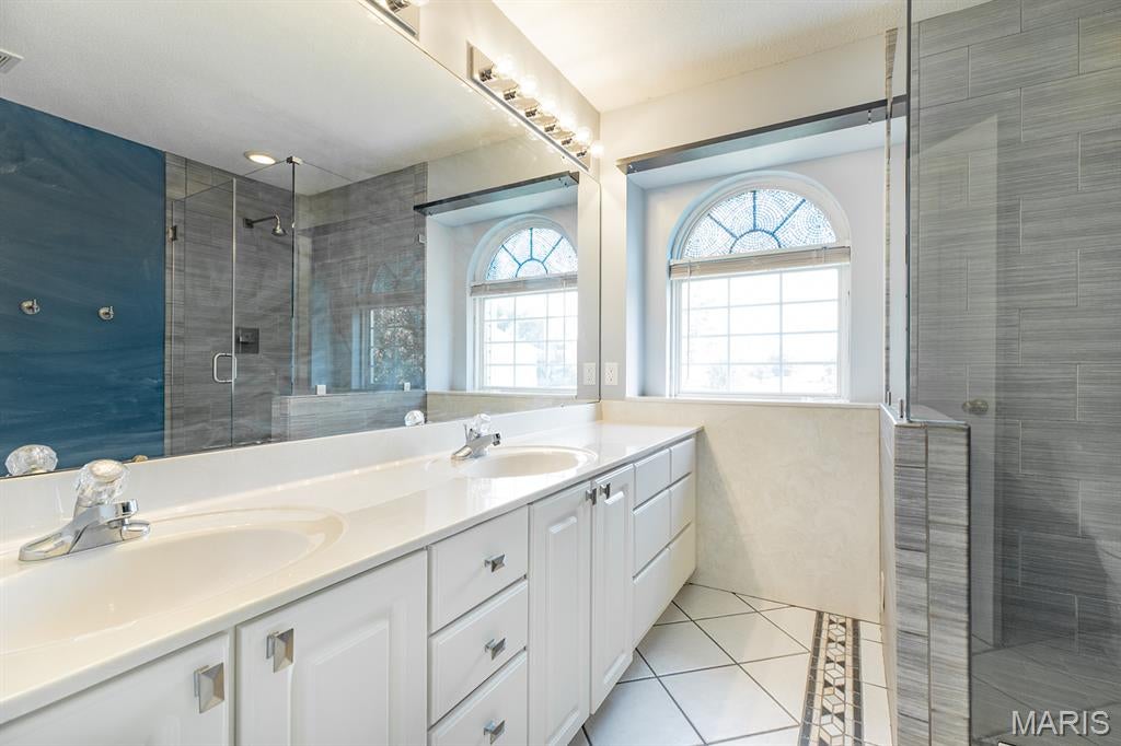 Timberlake Manor 5 - Residential