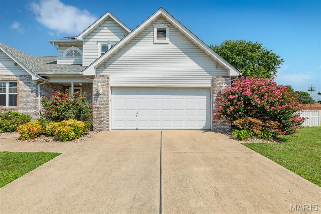 Timberlake Manor 5 - Residential
