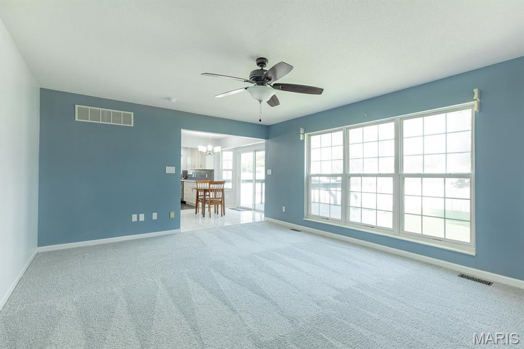 Timberlake Manor 5 - Residential