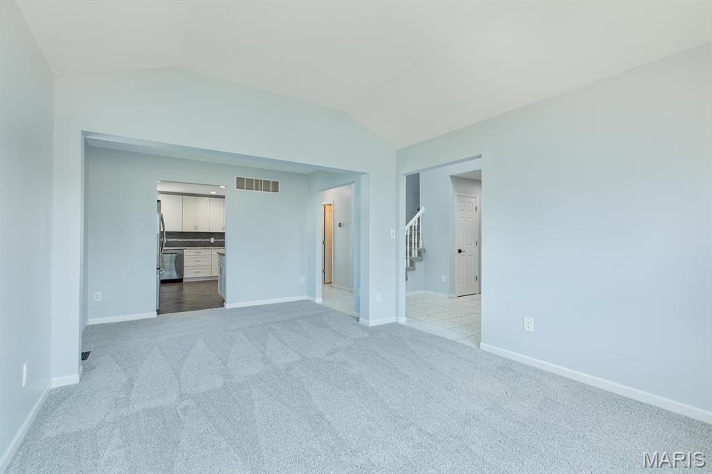 Timberlake Manor 5 - Residential