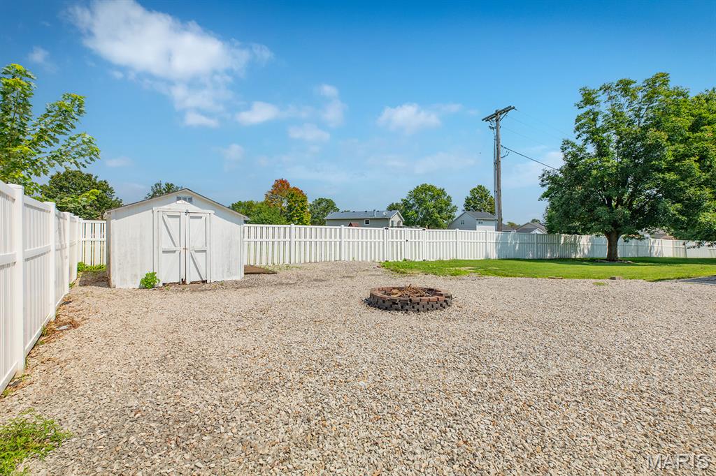 Timberlake Manor 5 - Residential