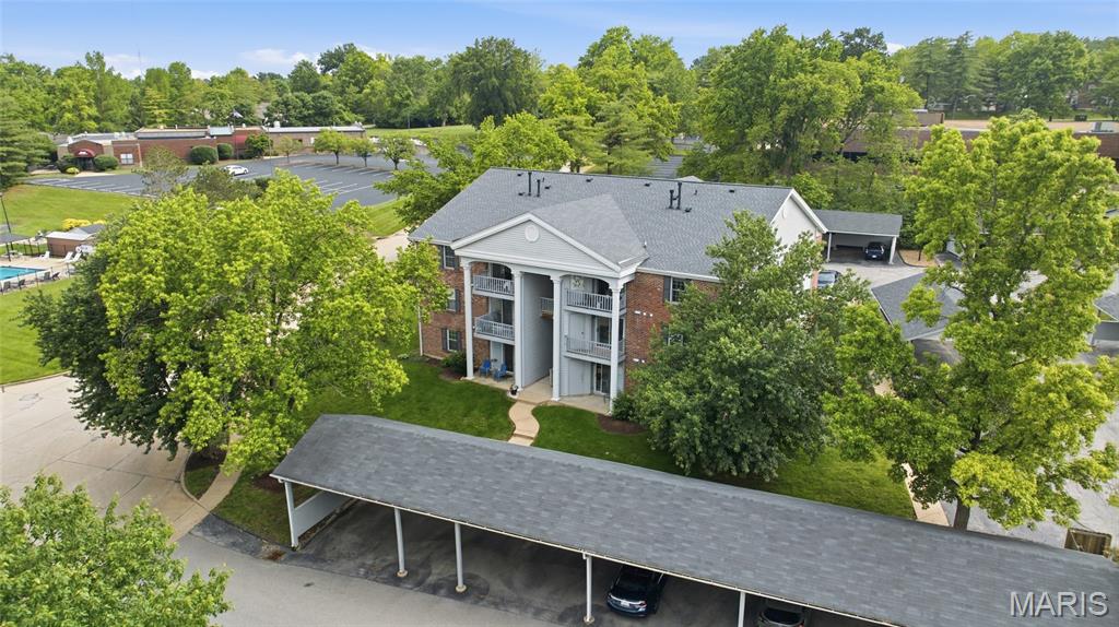Welcome home to this beautifully renovated second-floor condo in the desirable Trianon at Southwoods community in Shrewsbury. Filled with natural light and thoughtfully updated throughout, this 2-bedroom, 2-bath residence perfectly blends comfort, style, and convenience.
The stunning eat-in kitchen showcases custom soft-close cabinetry, quartz countertops, and stainless-steel appliances, creating a modern and functional space for everyday living. The open floor plan offers spacious bedrooms, updated bathrooms, in-unit laundry, plenty of storage space and a bright living area that flows seamlessly onto a private deck. A dedicated storage locker located off the deck provides additional convenience. Residents enjoy access to community amenities including covered parking and a refreshing pool. Just steps away, a scenic trail leads directly to Wehner Park, featuring 26 acres of green space, tennis courts, playgrounds, and a pavilion. Conveniently located near Highway 44 and Watson Road, this home provides quick access to shopping, restaurants, and entertainment.
