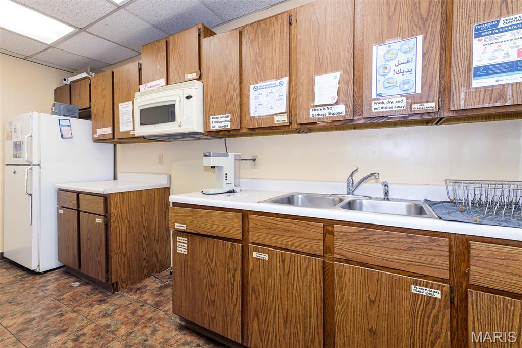 Belz - Commercial Sale