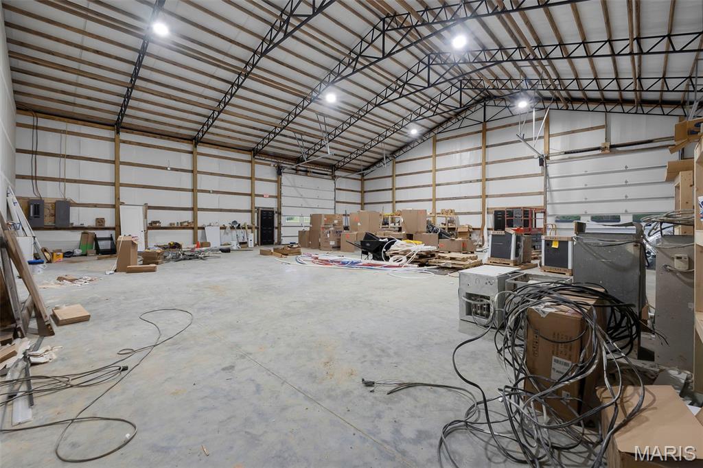 n/a - Commercial Sale