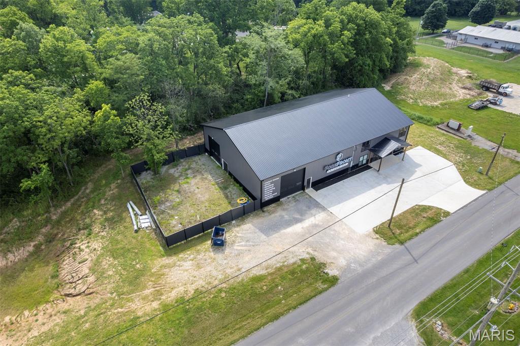 n/a - Commercial Sale