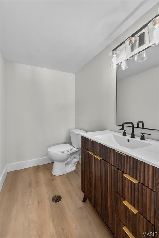 n/a - Commercial Sale
