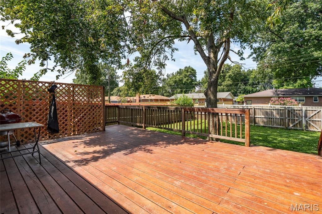 Lueders Park Estate Add - Residential
