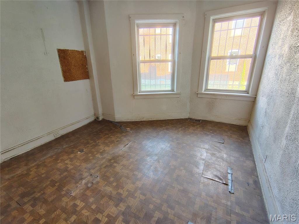 Shamburg Place Add - Residential Income
