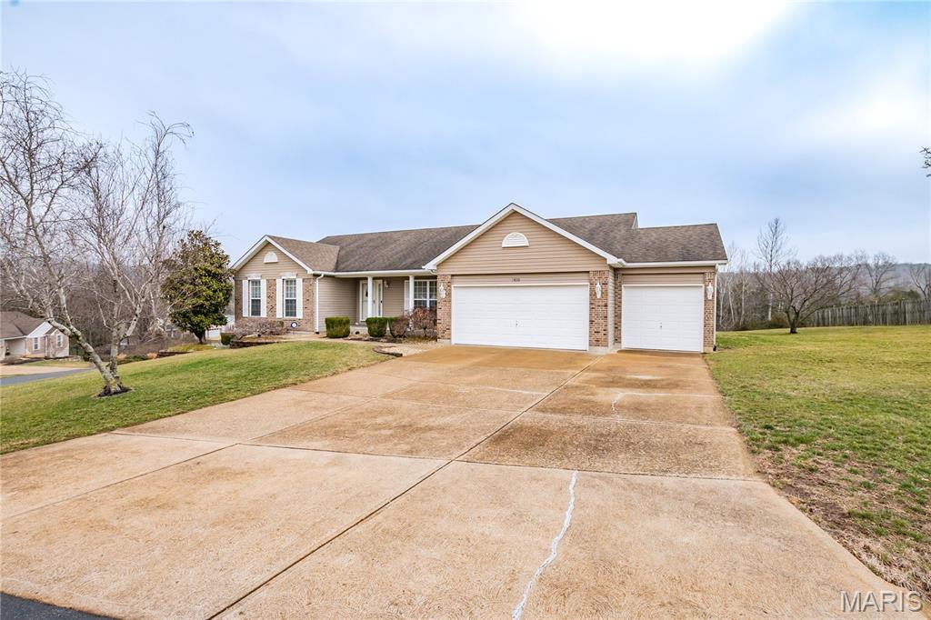 Original owner ranch offering true one-level living on .92 acres! This spacious home features an open floor plan with 3 bedrooms and a full walk-out basement. The lower level includes a full bath and a small family room, with plenty of opportunity to finish additional space and significantly increase your living area.
The 3-car garage provides ample storage, and the property backs to the subdivision lake for a peaceful setting.
Inside, you’ll find a large primary suite with a walk-in closet, a formal dining room, and a convenient main floor laundry. The great room showcases vaulted ceilings and a gas fireplace, creating an inviting space for entertaining. The breakfast room walks out to the patio, perfect for enjoying the backyard views. The kitchen features granite countertops, a center island, and vaulted ceilings.

A rare combination of space, setting, and potential!