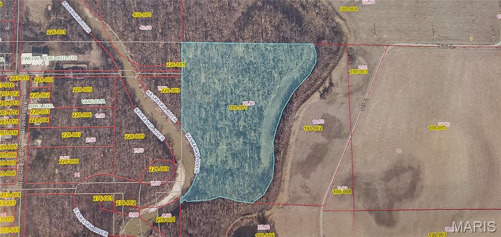 Looking for a piece of hunting ground along the Kaskaskia River?

Approximately 61 acres of wooded acreage with excellent hunting opportunities. An easement is included.

Great opportunity for someone looking for quality hunting ground in the Kaskaskia River area. Includes additional parcel number 18-14-15-100-001.