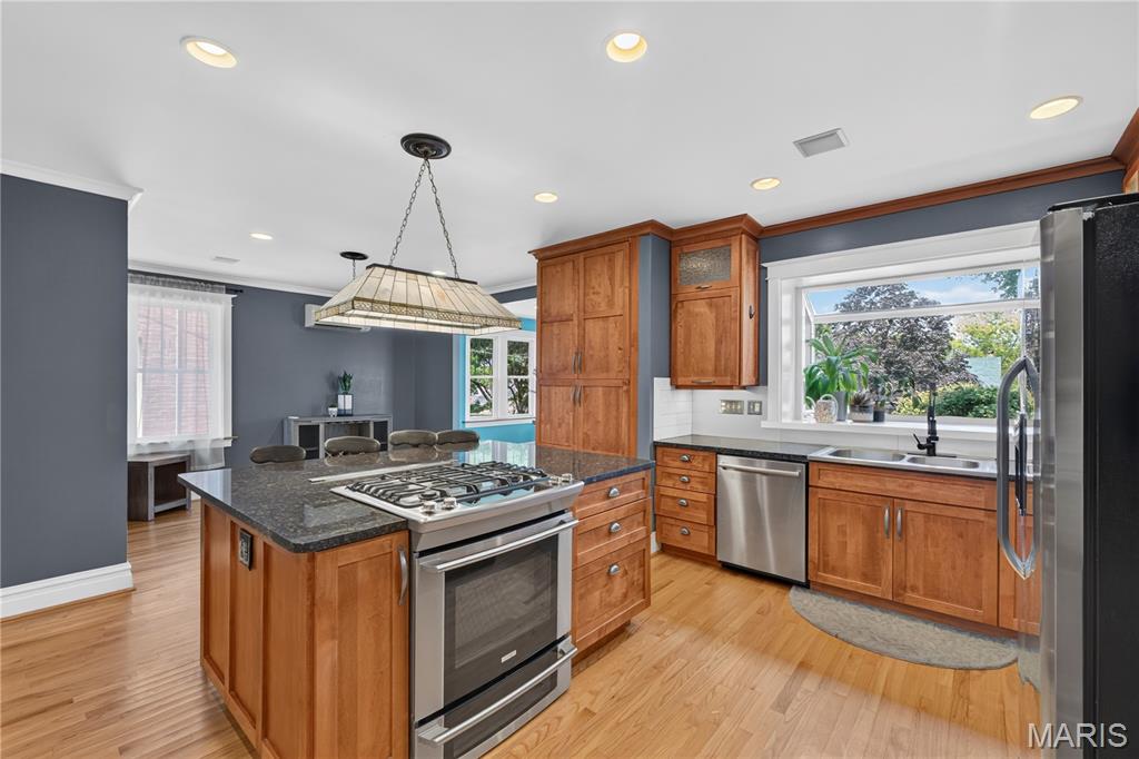 Grand Dover Place Add - Residential