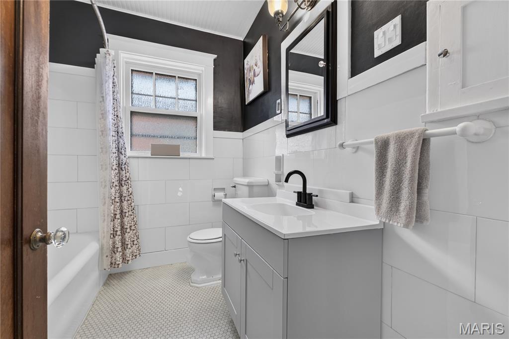 Grand Dover Place Add - Residential