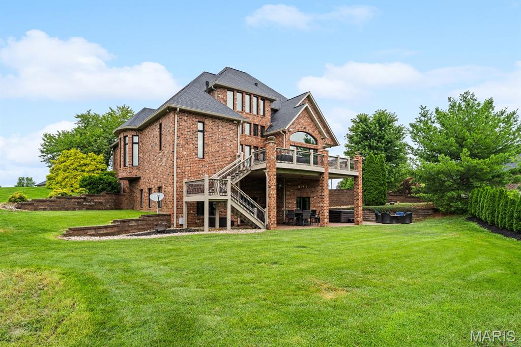 Stone Cliff Manor - Residential