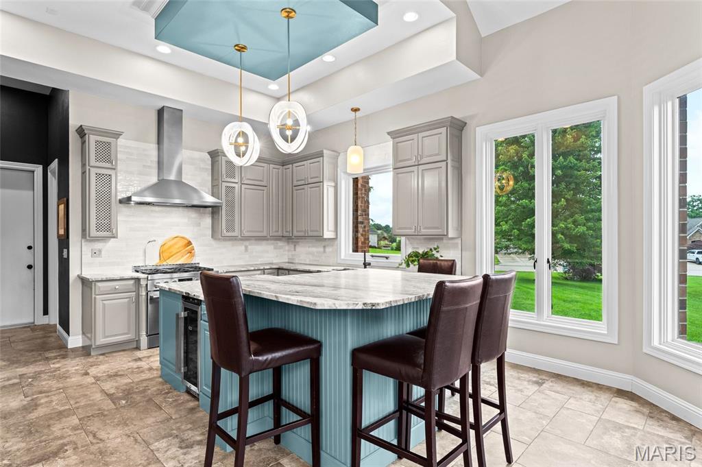 Stone Cliff Manor - Residential