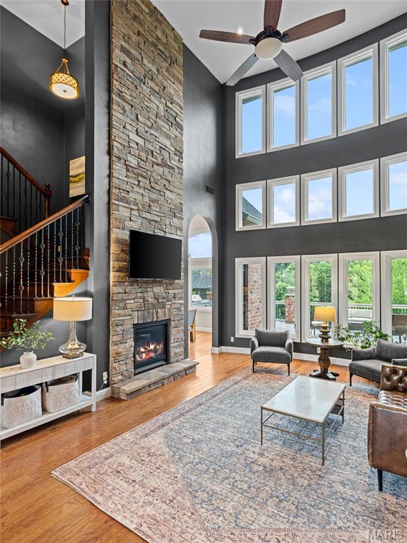 Stone Cliff Manor - Residential