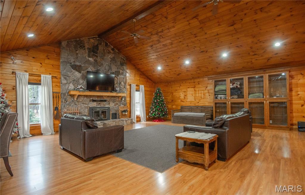 Current View Acres - Residential