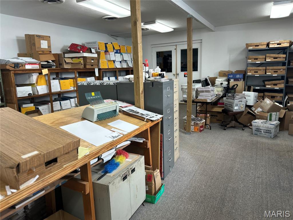n/a - Commercial Sale