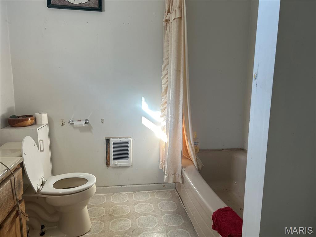 n/a - Commercial Sale