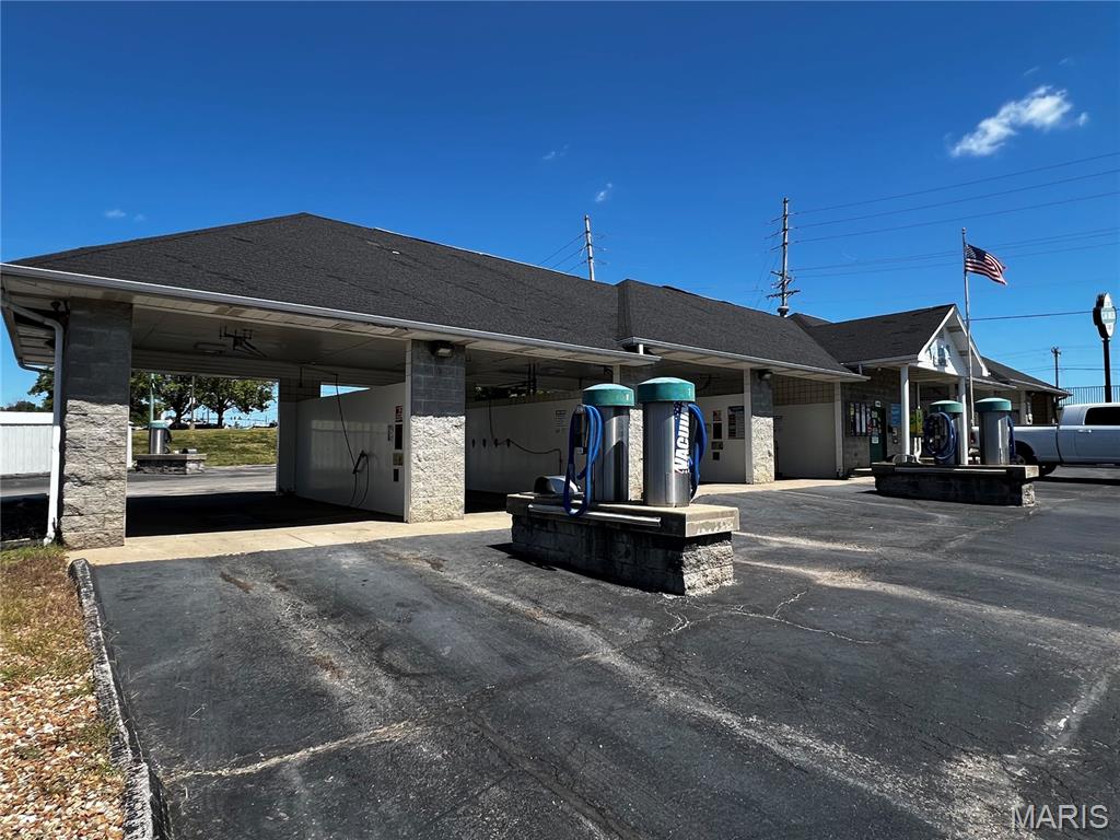 Ridgetop Plaza - Commercial Sale