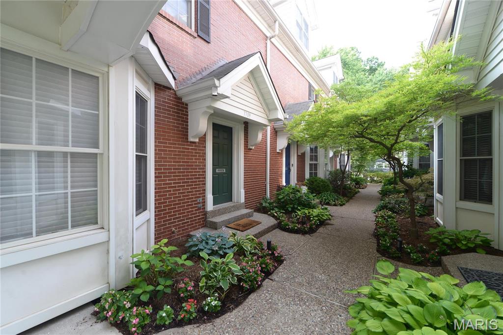 Gorgeous 3 bedroom townhouse centrally located & close to your favorite restaurants, shops and downtown Clayton. Fabulous 3 story end unit townhome has been beautifully updated. Open floor plan has soaring ceilings, oversized windows and is ideal for entertaining on the main level.Sophisticated kitchen features sleek European style cabinetry and luxurious solid surface counters with stainless appliances. All bedrooms have their own bathroom. 3rd floor space is an open, expansive area that has spaces currently used for 3rd bedroom, entertaining and office space, and a full bathroom. Private, secured 2 car garage is located on the lower level. End unit location in a 7 townhouse community and has only one shared wall. Features additional windows and private deck for outside entertaining. Carefree living in desirable central location! Pet negotiable, NO smoking. Available February 2026.