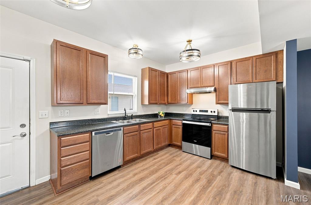 Cochran Gardens - Residential