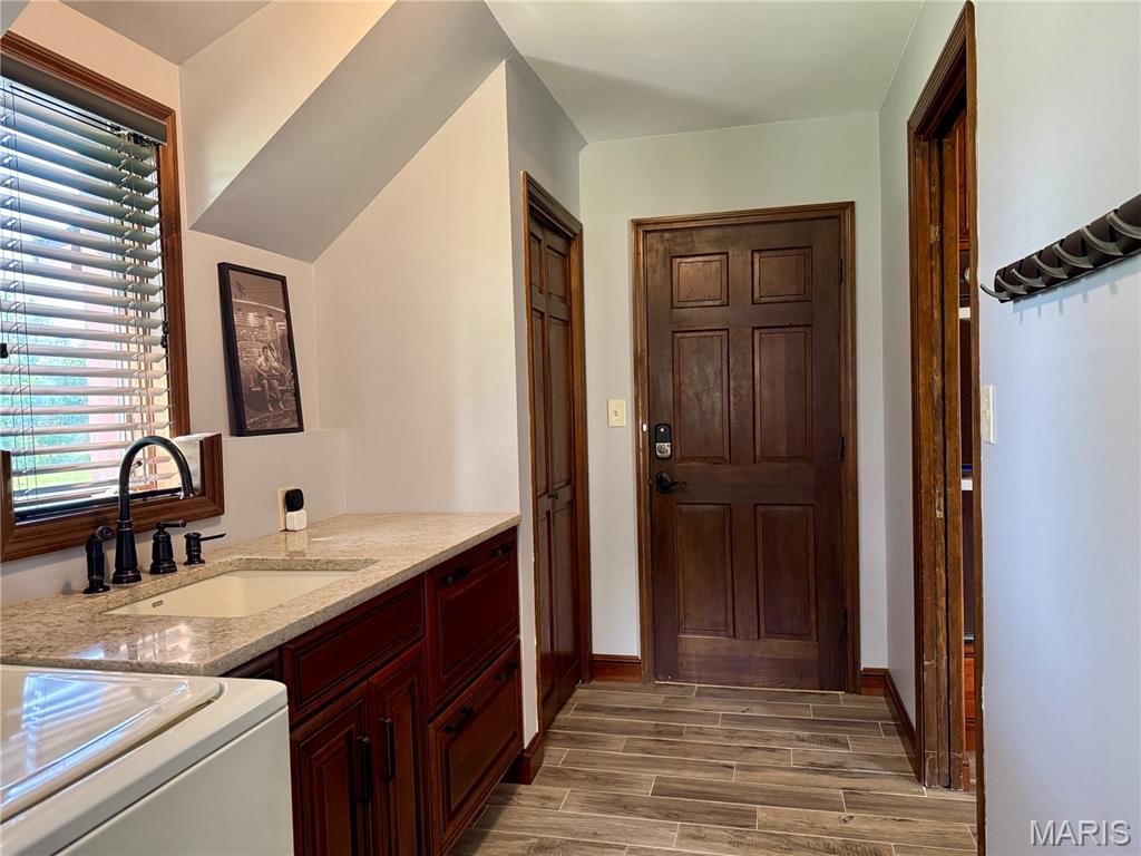 Country Club Estate - Residential