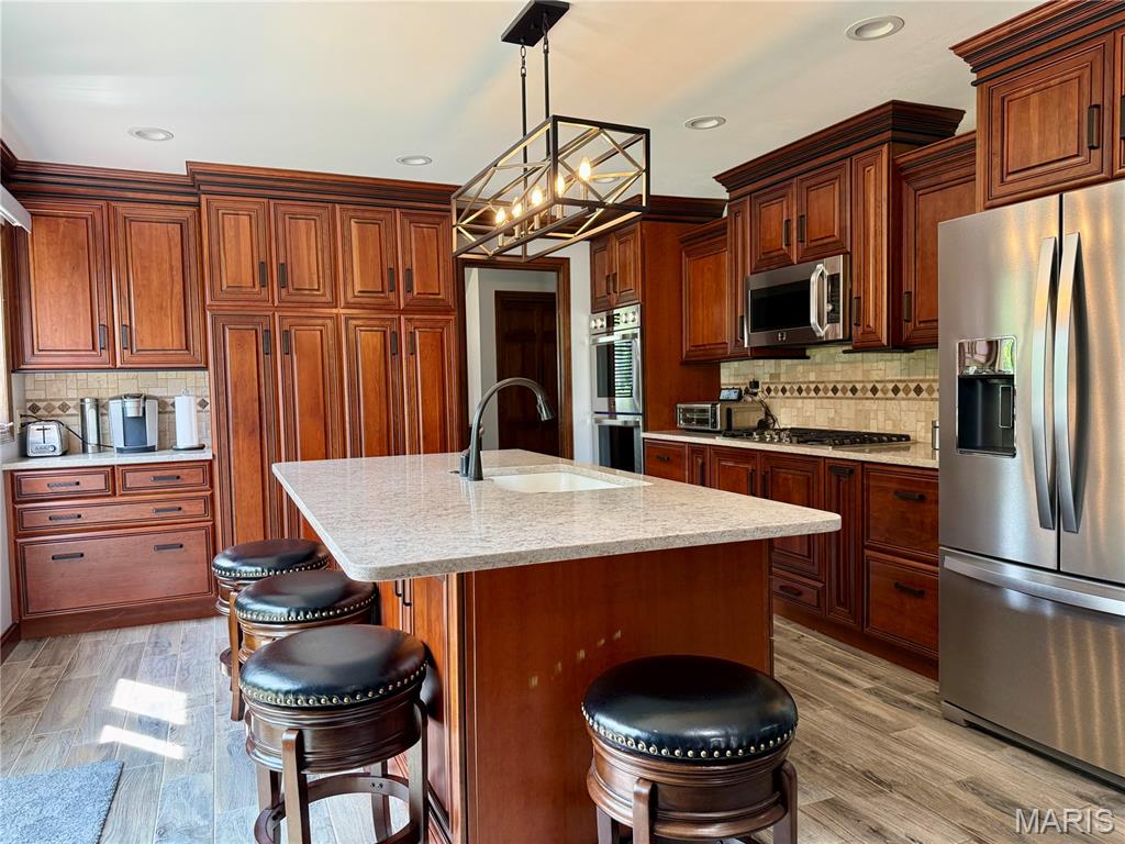 Country Club Estate - Residential