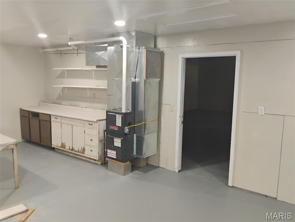 P C Huggins Add - Commercial Sale