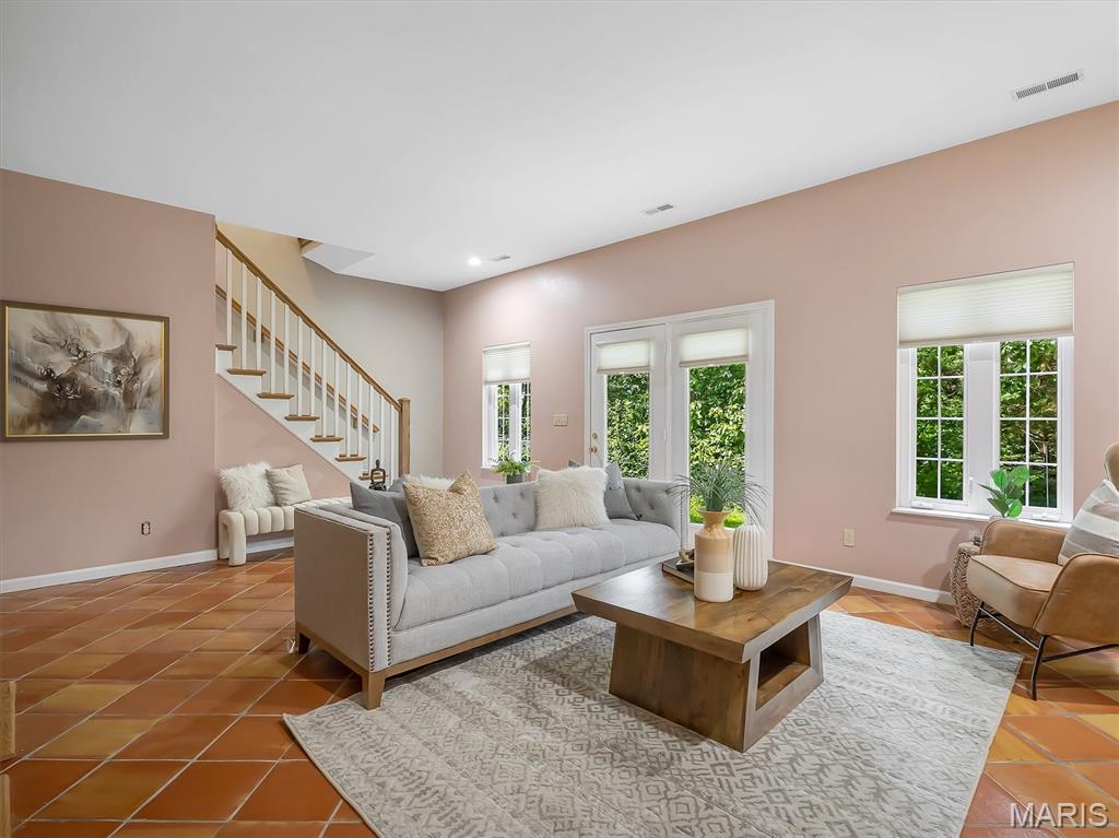 La Barque Hills - Residential