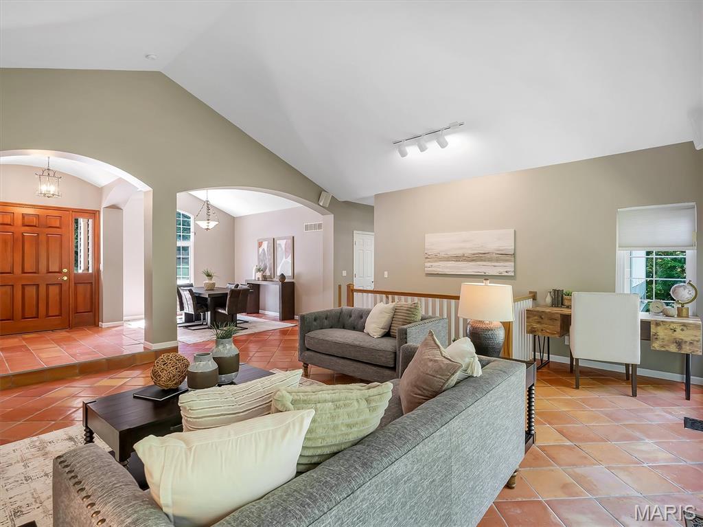 La Barque Hills - Residential