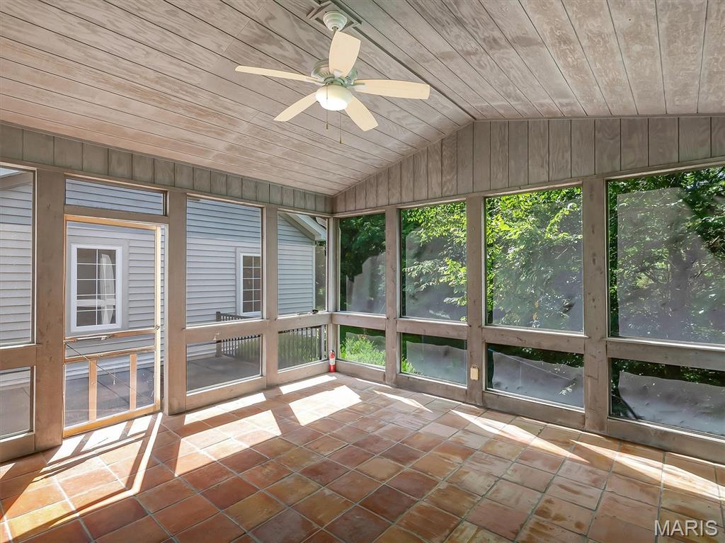 La Barque Hills - Residential