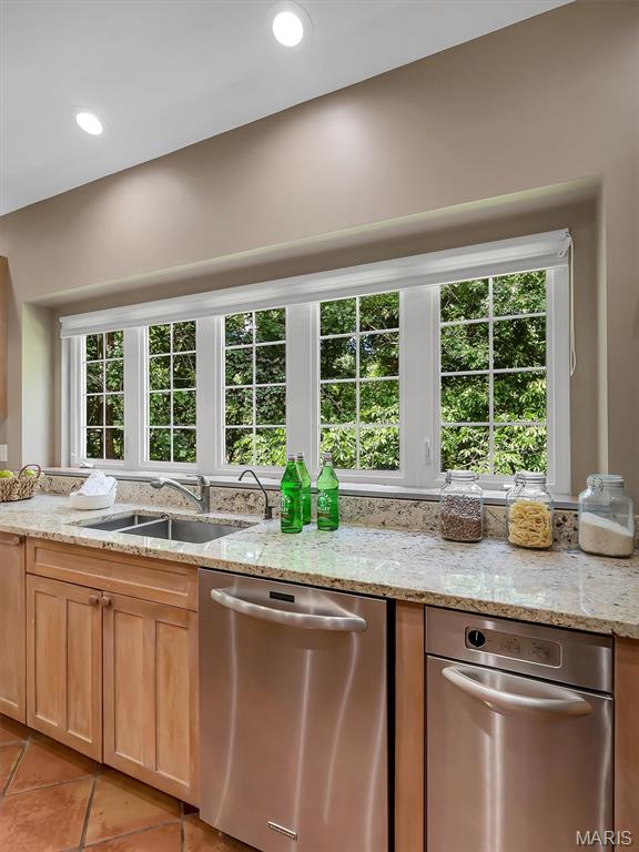 La Barque Hills - Residential