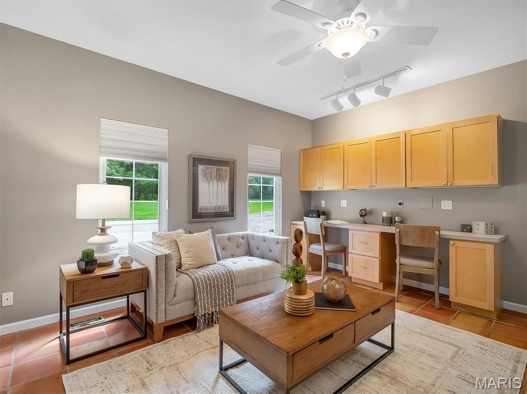 La Barque Hills - Residential
