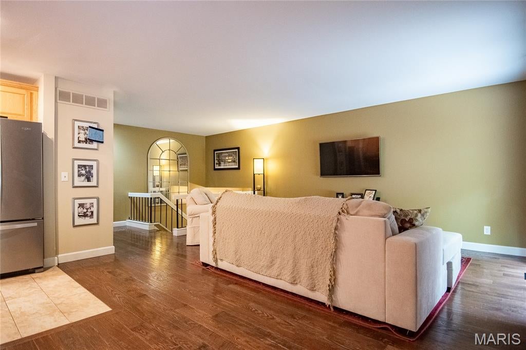 Birnamwood Condo Ph 4 Amd - Residential