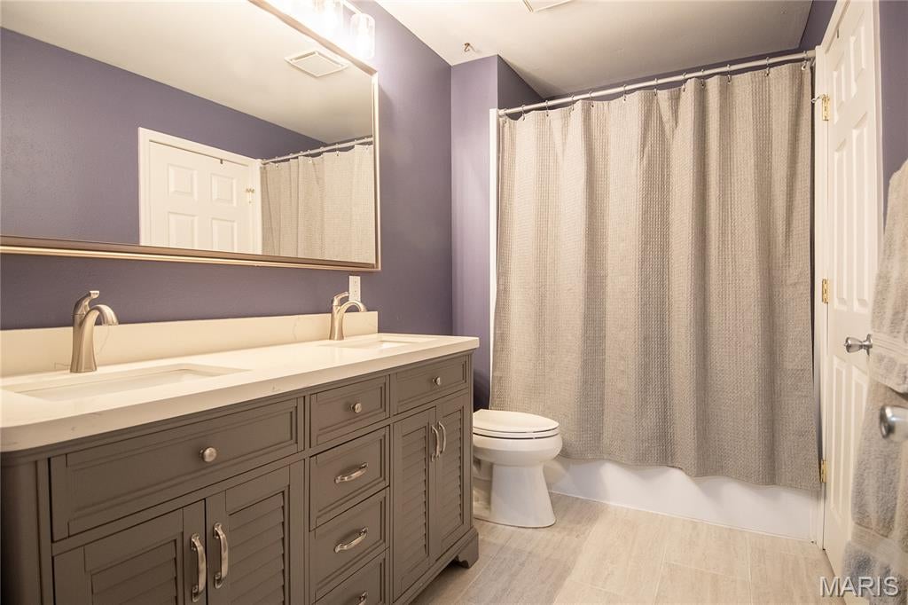 Birnamwood Condo Ph 4 Amd - Residential