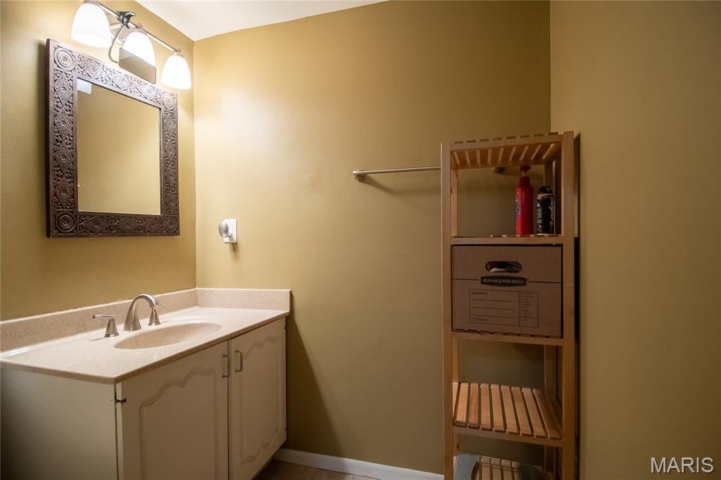 Birnamwood Condo Ph 4 Amd - Residential