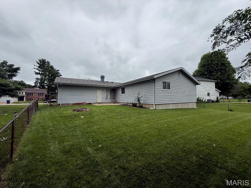 Fox Lake 3 - Residential