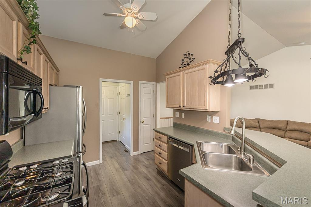 Eagles Bluff - Residential