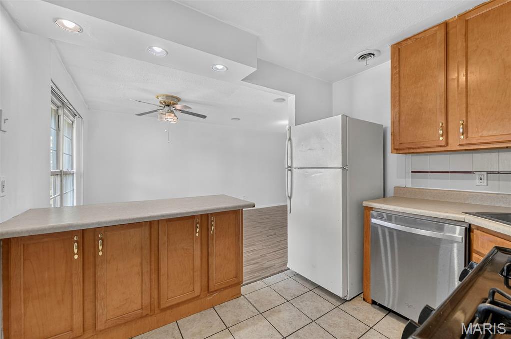 Granada Condo - Residential