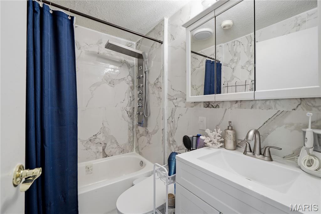 Lsl Lakewood #1 - Residential