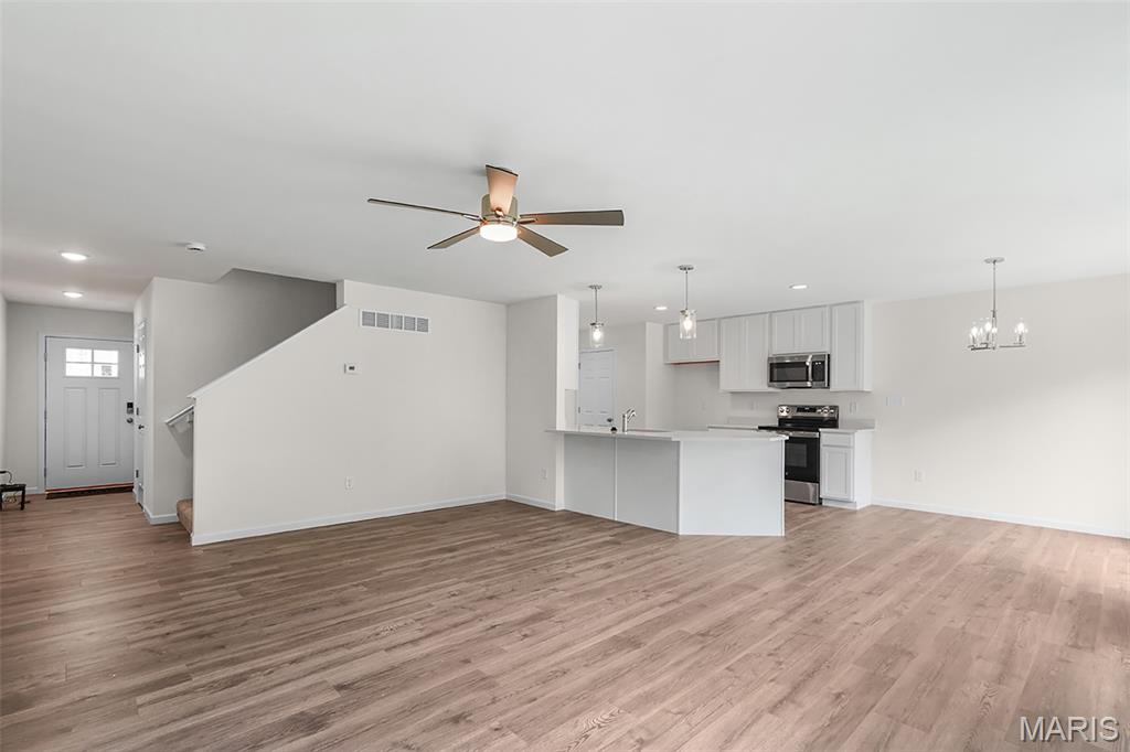 Regal Pines Meadows 5 - Residential