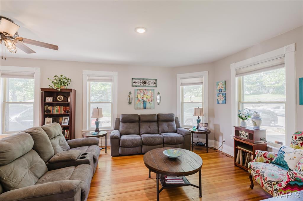 Linus Sanfords Add - Residential