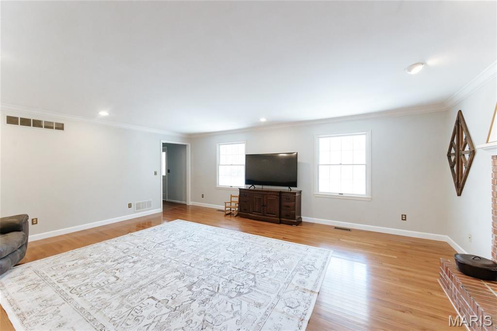 Oak Knoll - Residential